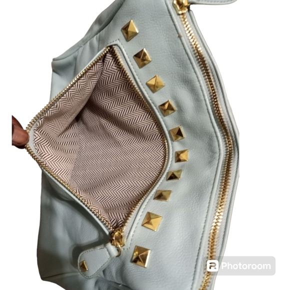 Steve Madden Crossbody Bag - Picture 5 of 16